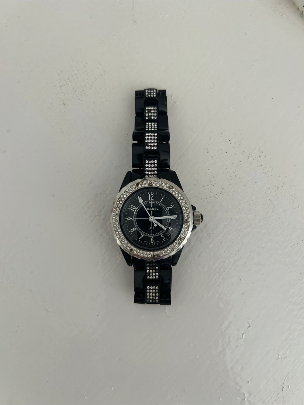 CHANEL Black Ceramic Watch with Crystal Accent - Picture 7 of 7